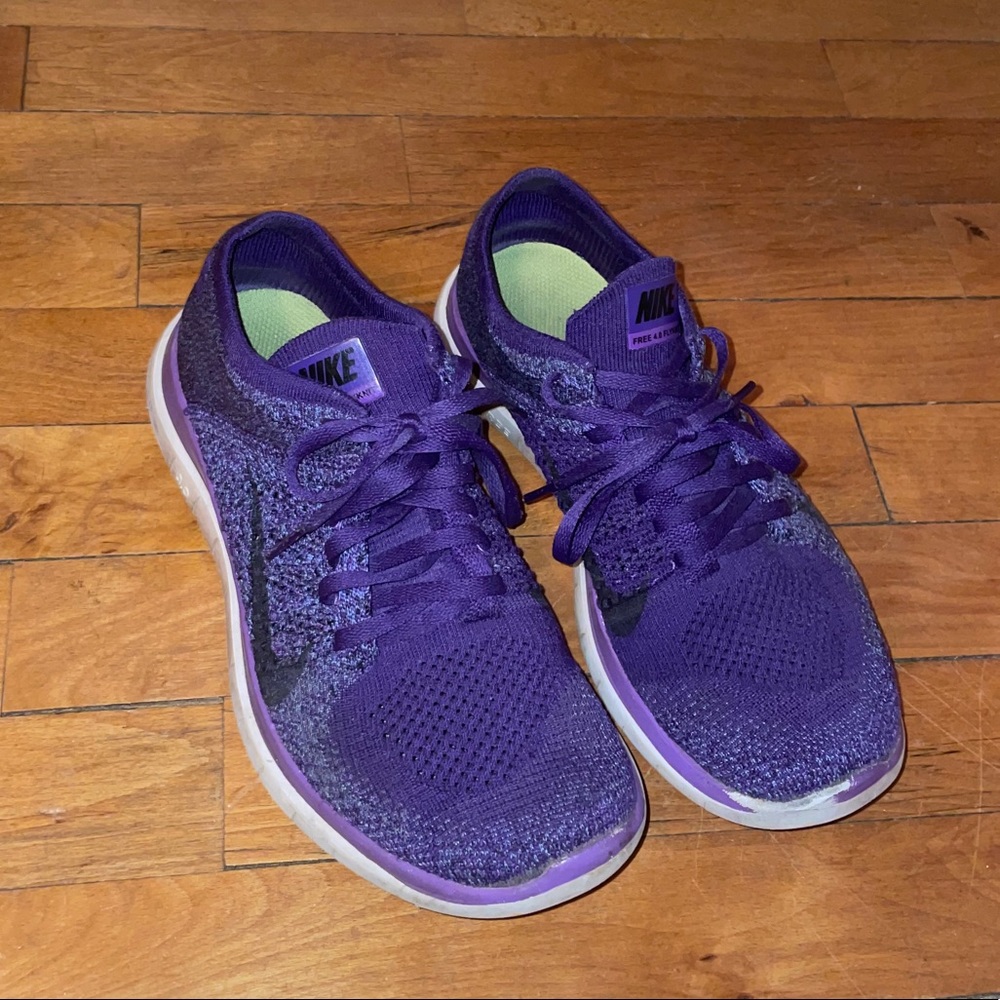 Nike Flyknit Sneakers